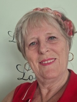 Profil de Ginette, une femme célibataire de 71 ans à Lauderdale Lakes