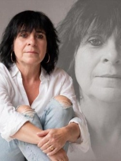 Profil de Anne, une femme célibataire de 60 ans à Braine-L'Alleud