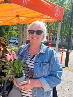 Profil de Line, une femme célibataire de 69 ans à Rivière-du-Loup