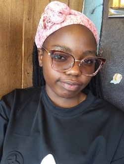 Profil de Evana, une femme célibataire de 22 ans à Douala