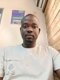 Profil de Risbo, un homme célibataire de 38 ans à Yaoundé