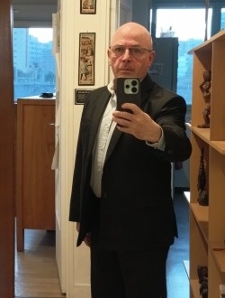Profil de Michel, un homme célibataire de 70 ans à Paris
