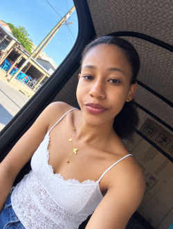 Profil de Benedicte, une femme célibataire de 28 ans à Iharan?a