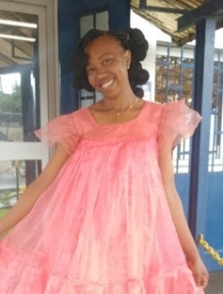 Profil de Blanche Archangelo, une femme célibataire de 36 ans à Douala