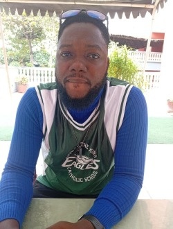 Profil de Vinke, un homme célibataire de 37 ans à Abomey-Calavi