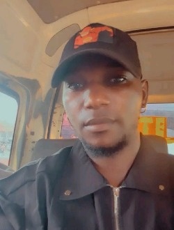 Profil de Alain, un homme célibataire de 30 ans à Yaoundé
