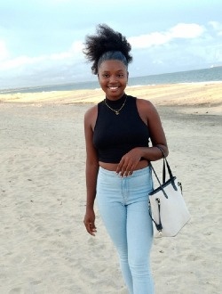 Profil de Julianah, une femme célibataire de 21 ans à Alovingo