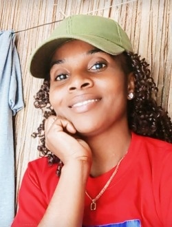 Profil de Florentine, une femme célibataire de 35 ans à Antsiranana