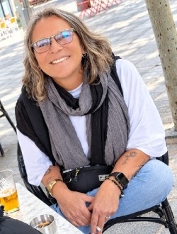 Profil de Karine, une femme célibataire de 55 ans à Ploeuc-sur-Lié