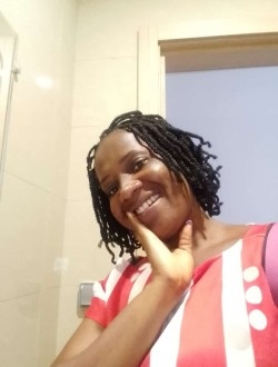 Profil de Justine, une femme célibataire de 0 ans à Abidjan