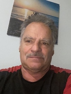 Profil de Gogo, un homme célibataire de 67 ans à Châtonnaye