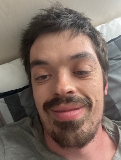 Profil de William, un homme célibataire de 30 ans à Saintes