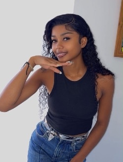 Profil de Noela, une femme célibataire de 23 ans à Antsiranana