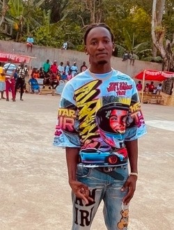 profile picture 0