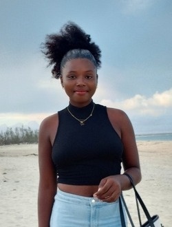 Profil de Julianah, une femme célibataire de 56 ans à Alovingo