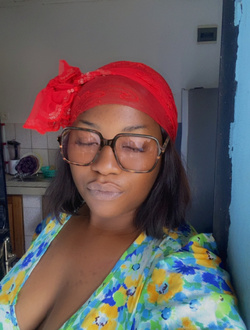 Profil de Mosa, une femme célibataire de 39 ans à Yaoundé