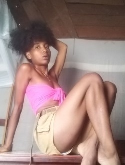 Profil de Louna, une femme célibataire de 23 ans à Maroantsetra