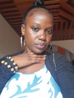 Profil de Nadine, une femme célibataire de 34 ans à Yaoundé
