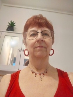 Profil de Catherine, une femme célibataire de 68 ans à Rouen