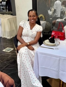 Profil de Manuella, une femme célibataire de 30 ans à Yaoundé