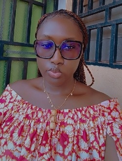 Profil de Ange, une femme célibataire de 24 ans à Yaoundé