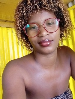 Profil de Zidania, une femme célibataire de 31 ans à Antalaha