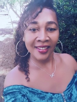 Profil de Antonia, une femme célibataire de 34 ans à Vohemary