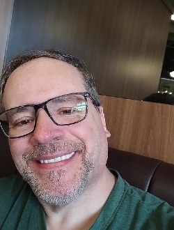 Profil de Claude, un homme célibataire de 50 ans à Dorval